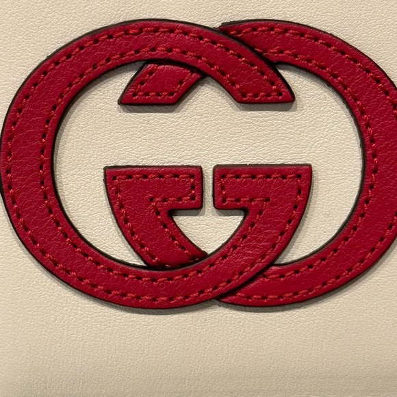 Gucci Interlocking GG Zip Around Wallet in White and Red NEW IN BOX HOST PIC! - Picture 7 of 8